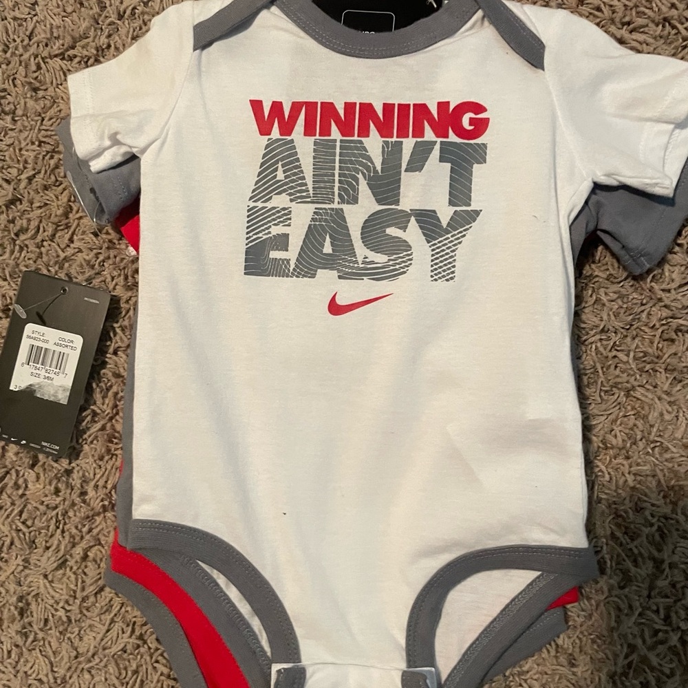 Nike     Bodysuits For Babies   3 Pack   NWT